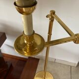 Floor lamp reader with articulated arm