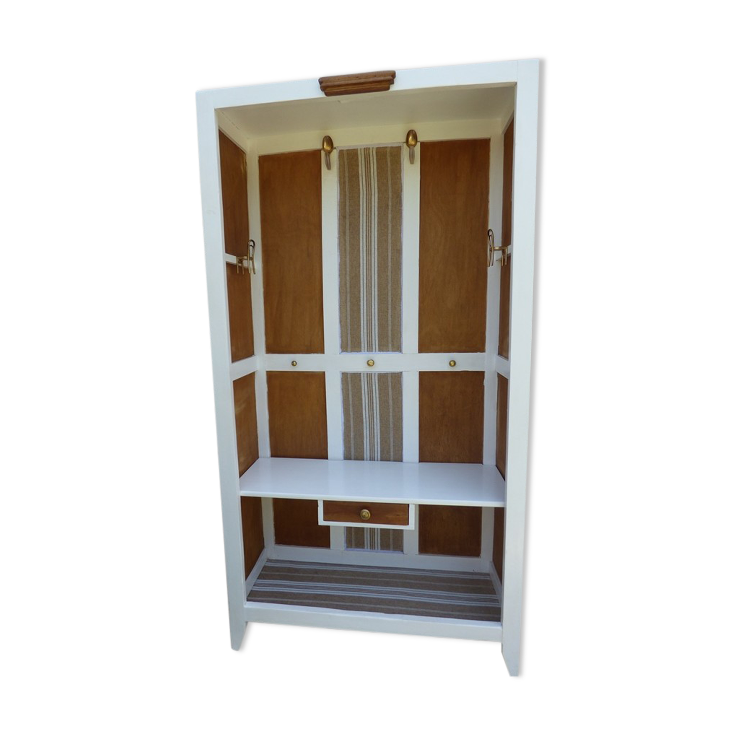 Entrance cabinet white cloakroom and wood linen upholstery fabric