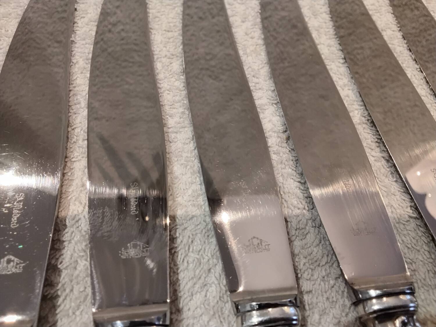 12 silver-plated metal table knives St Medard rocaille Florian