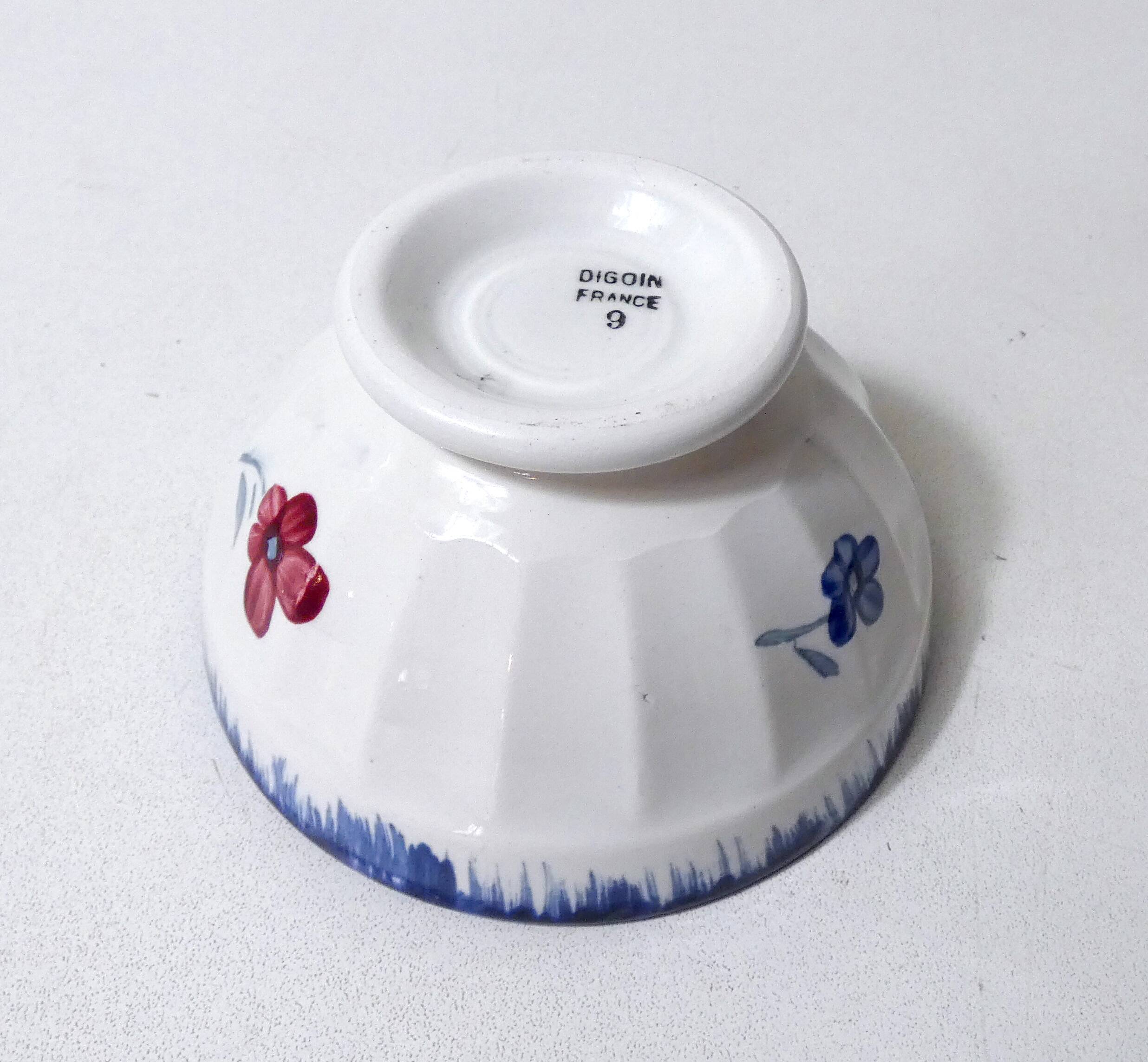 old small Digoin Mary Lou bowl