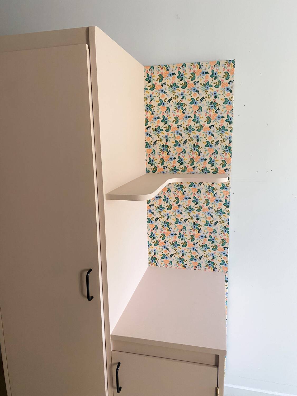 Asymmetrical wardrobe