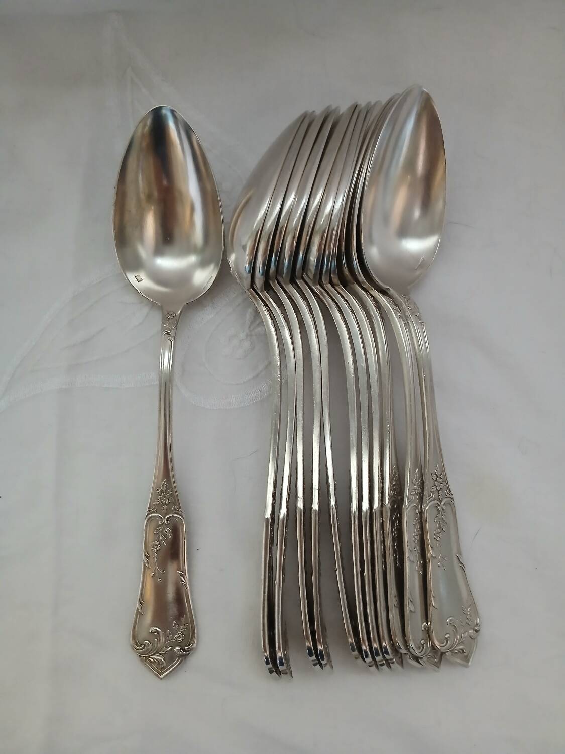 36 antique silver-plated cutlery sets "Boulenger"