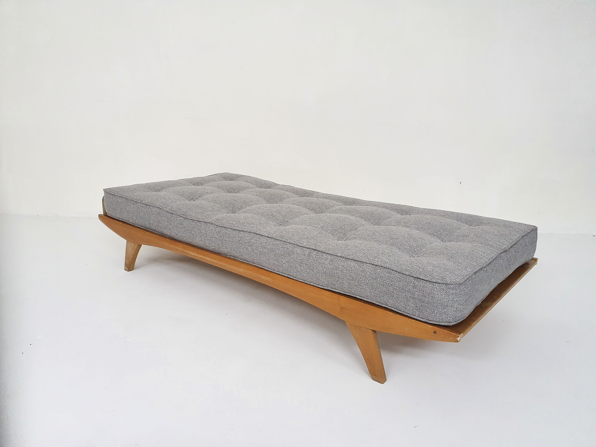Ashwood daybed by Holma, Switzerland 1950's