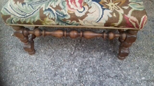 Footstool or Louis XIII style walnut footrests flower tapestry