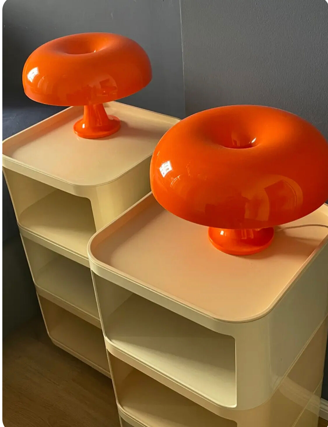 Mushroom table lamp . 60s-70s style. Italian design