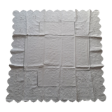 Nappe brodée