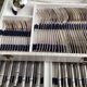 Old cutlery set for 12 place settings, 61 pieces in silver-plated metal, 84g.
