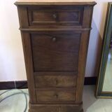 Table de chevet en bois