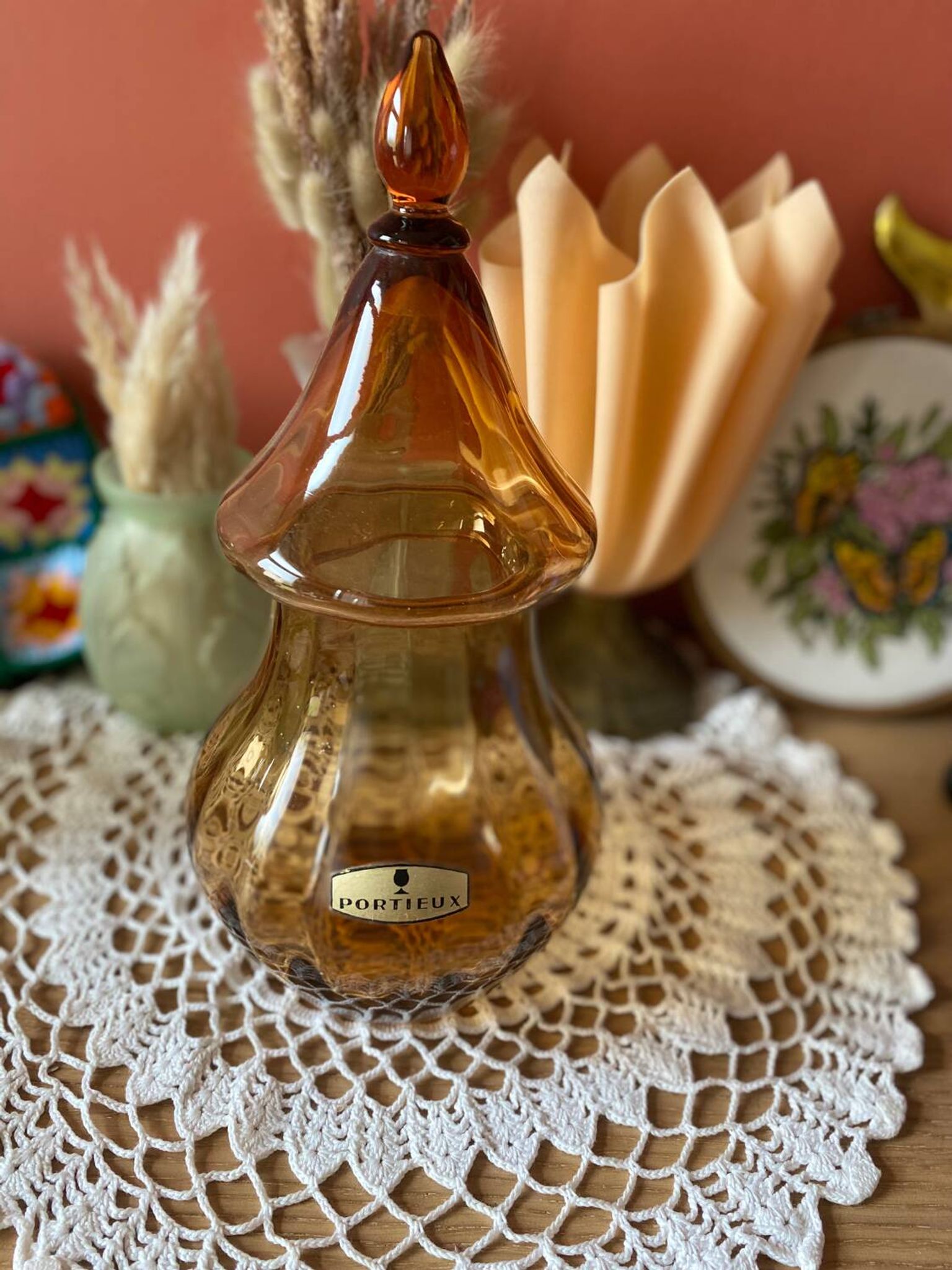 Amber glass jar