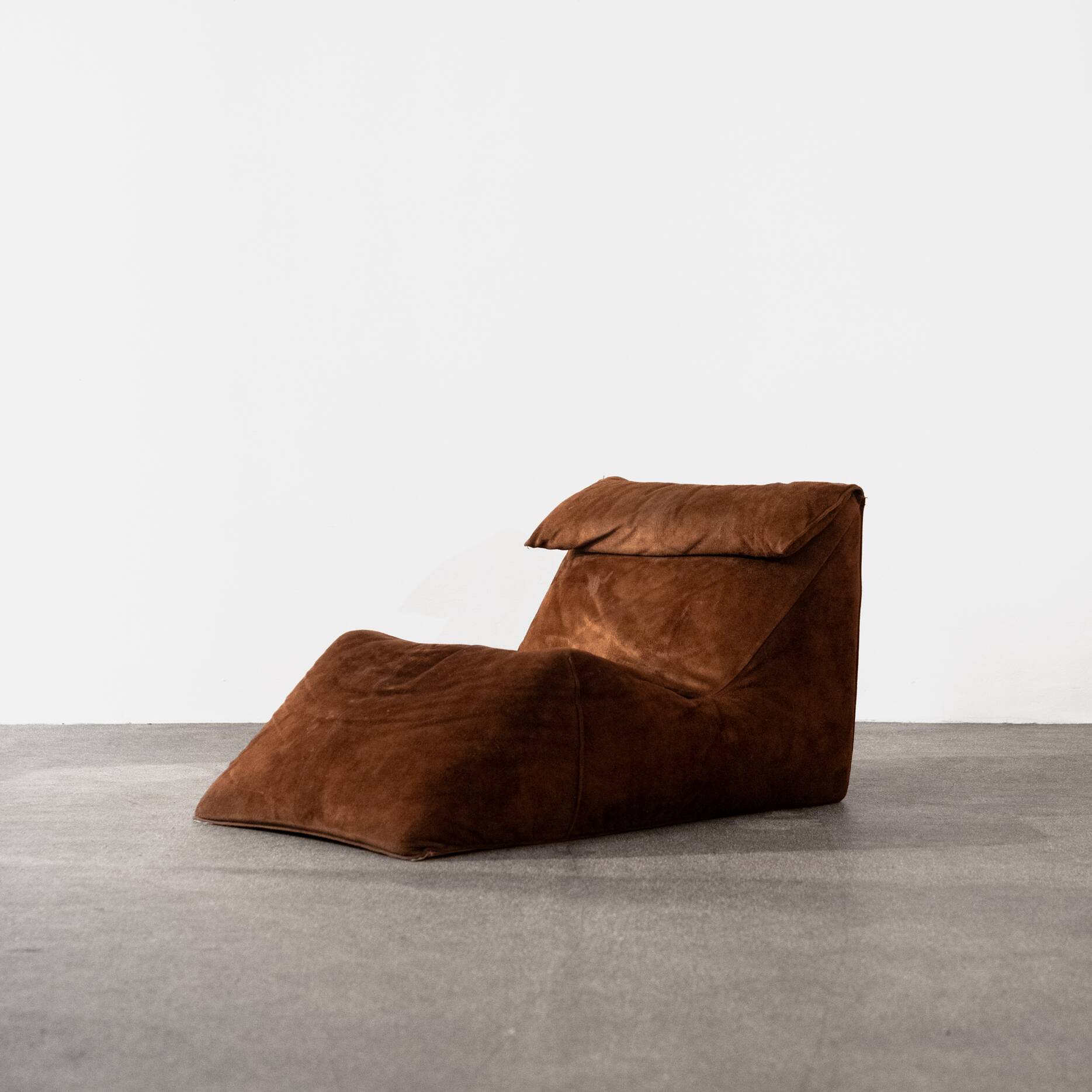 Bambole chaise longue by Mario Bellini for B&B Italia