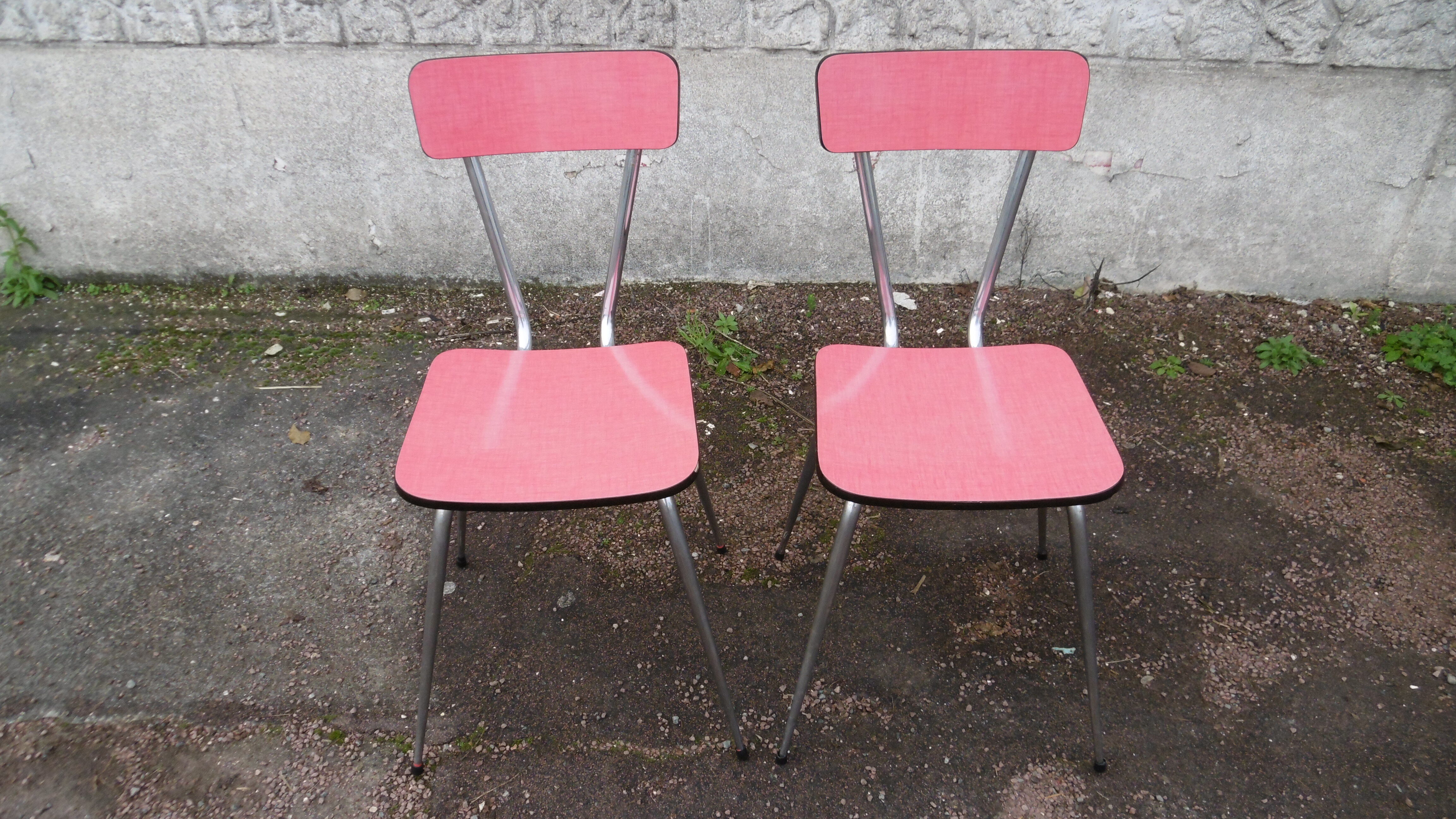 Set of 2 chairs in formica Red