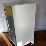 Painted English style chest of drawers