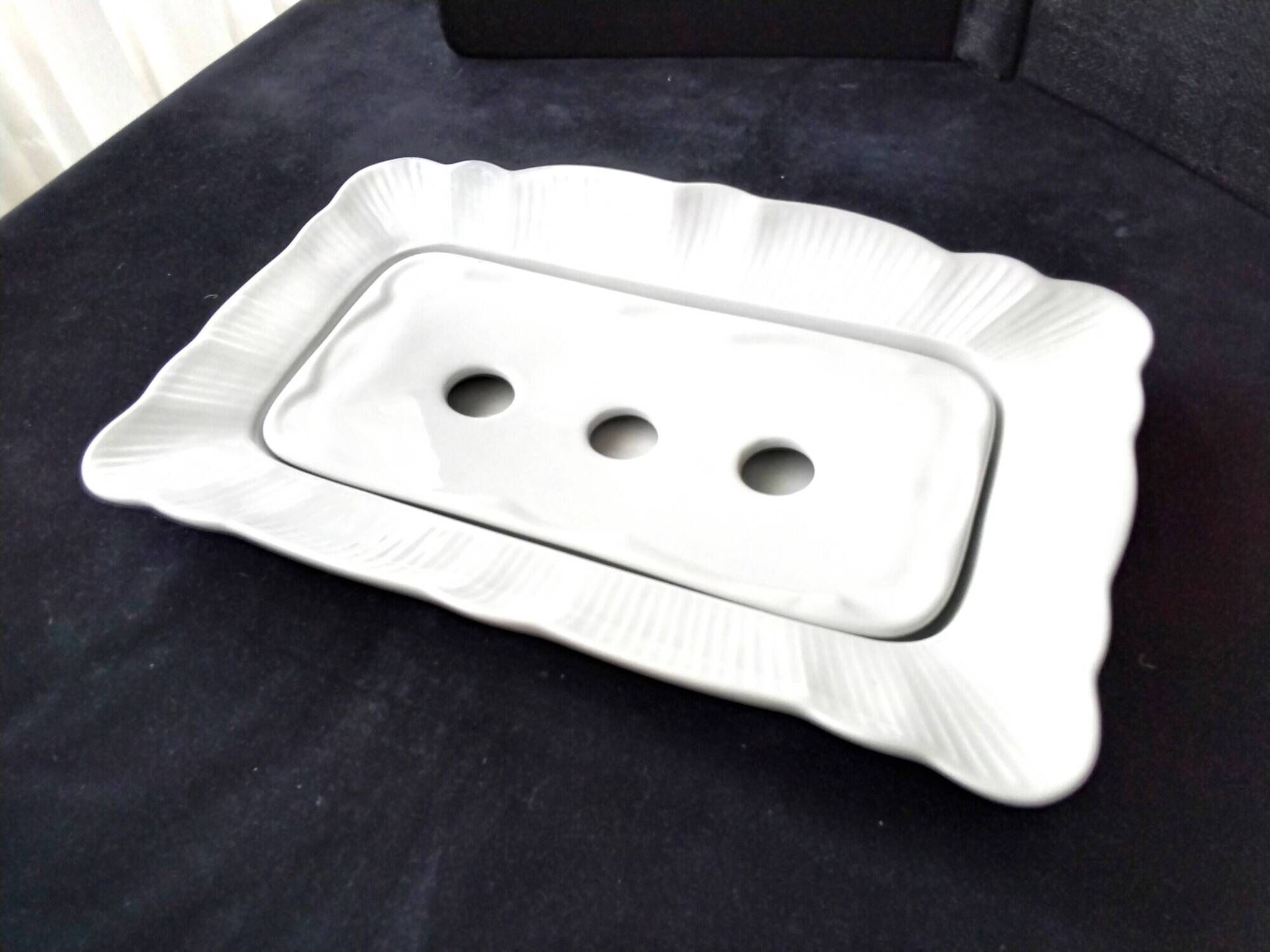 Pillivuyt white porcelain asparagus dish