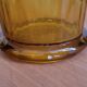 Vase en verre ambré