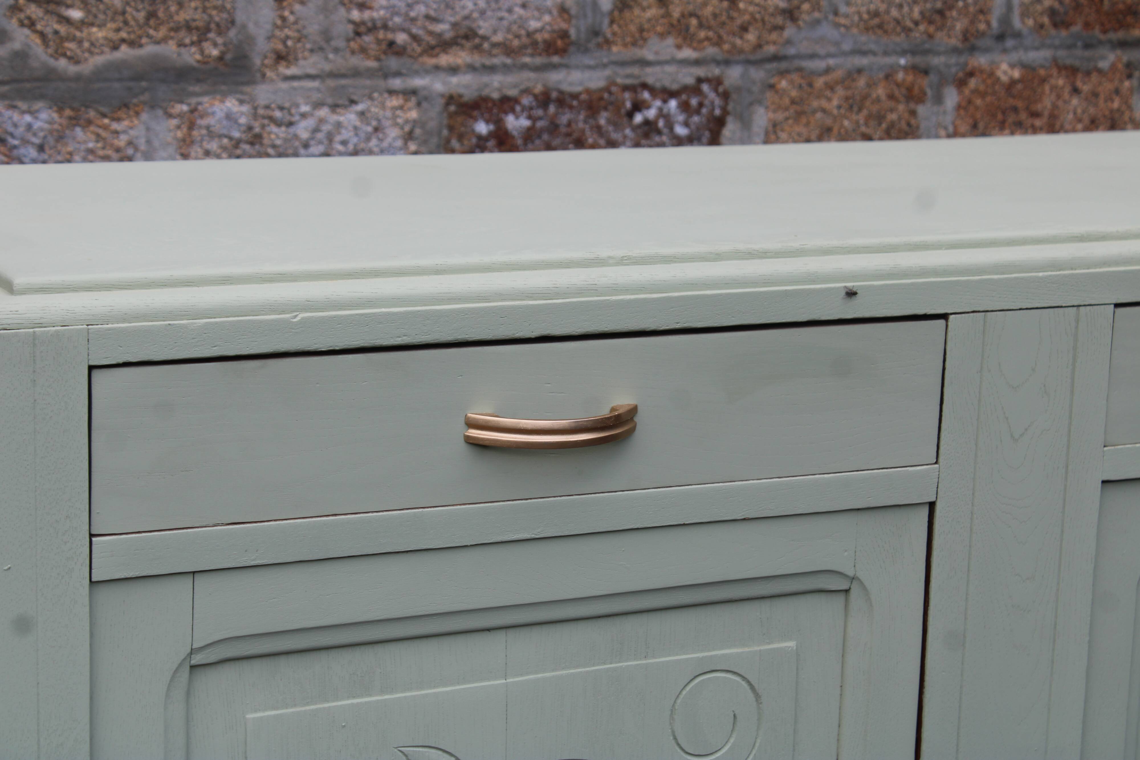 Buffet vintage Art Déco rénové • Vert Lézard Pure & Paint