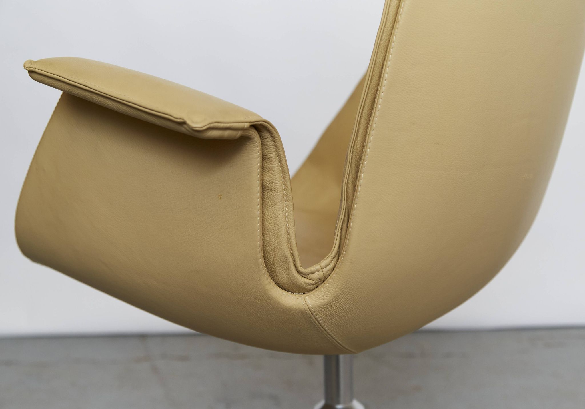 Tulip Swivel Chair Model 6725 by Preben Fabricius & Jørgen Kastholm for Walter Knoll