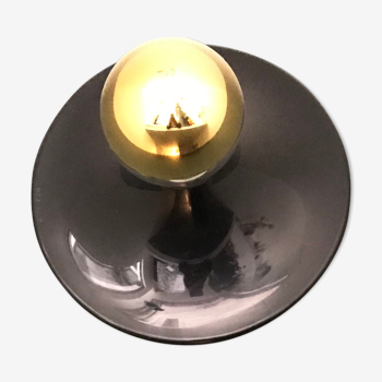 Round wall light