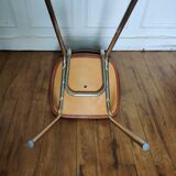 Chaise en simili cuir
