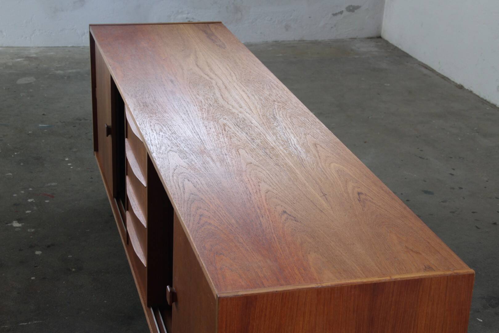 Vintage Mid-Century Danish Lowboard / Sideboard in Teak, 1960s