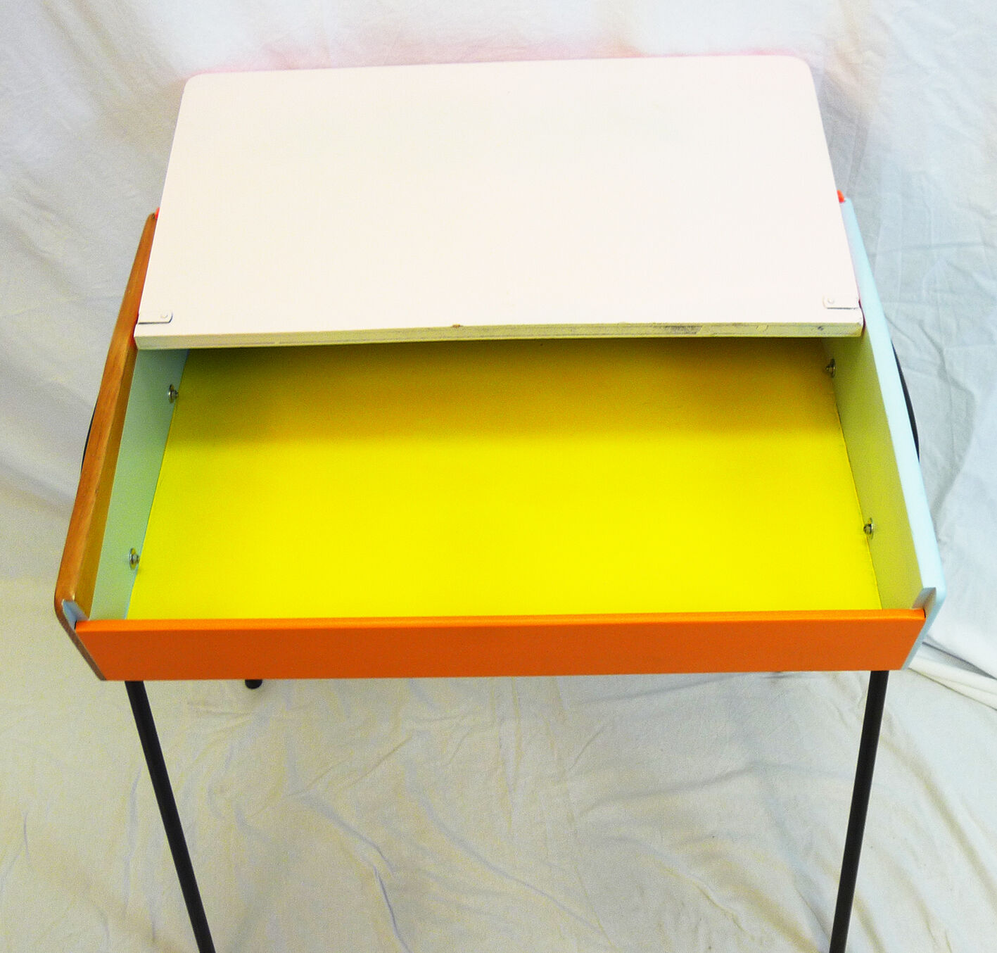 Bureau enfant vintage top ciel