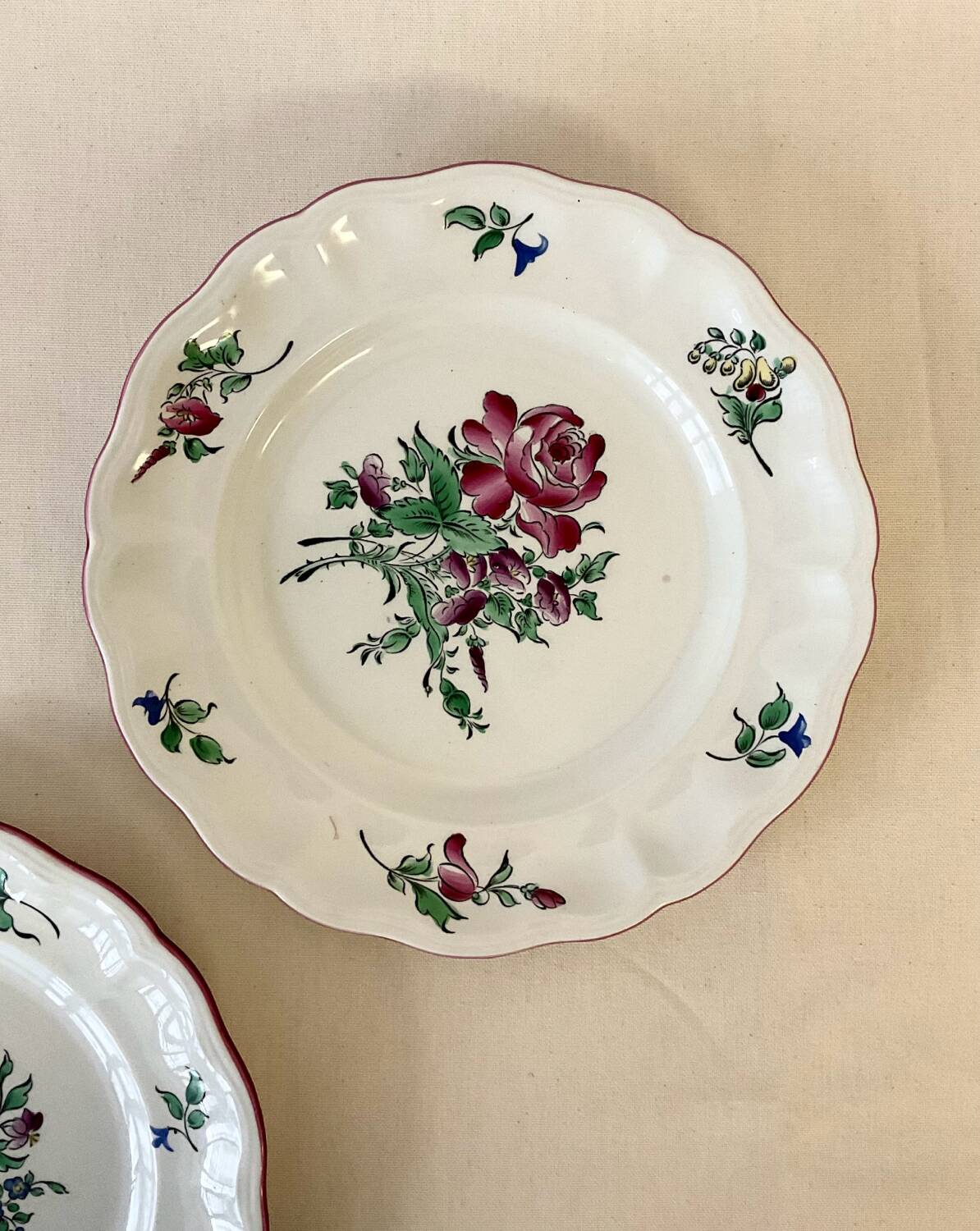 Semi-plate plates Luneville floral pattern