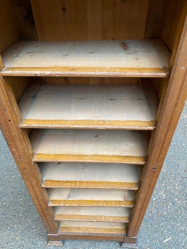 Cartonnier de notaire en chêne, XXème s.