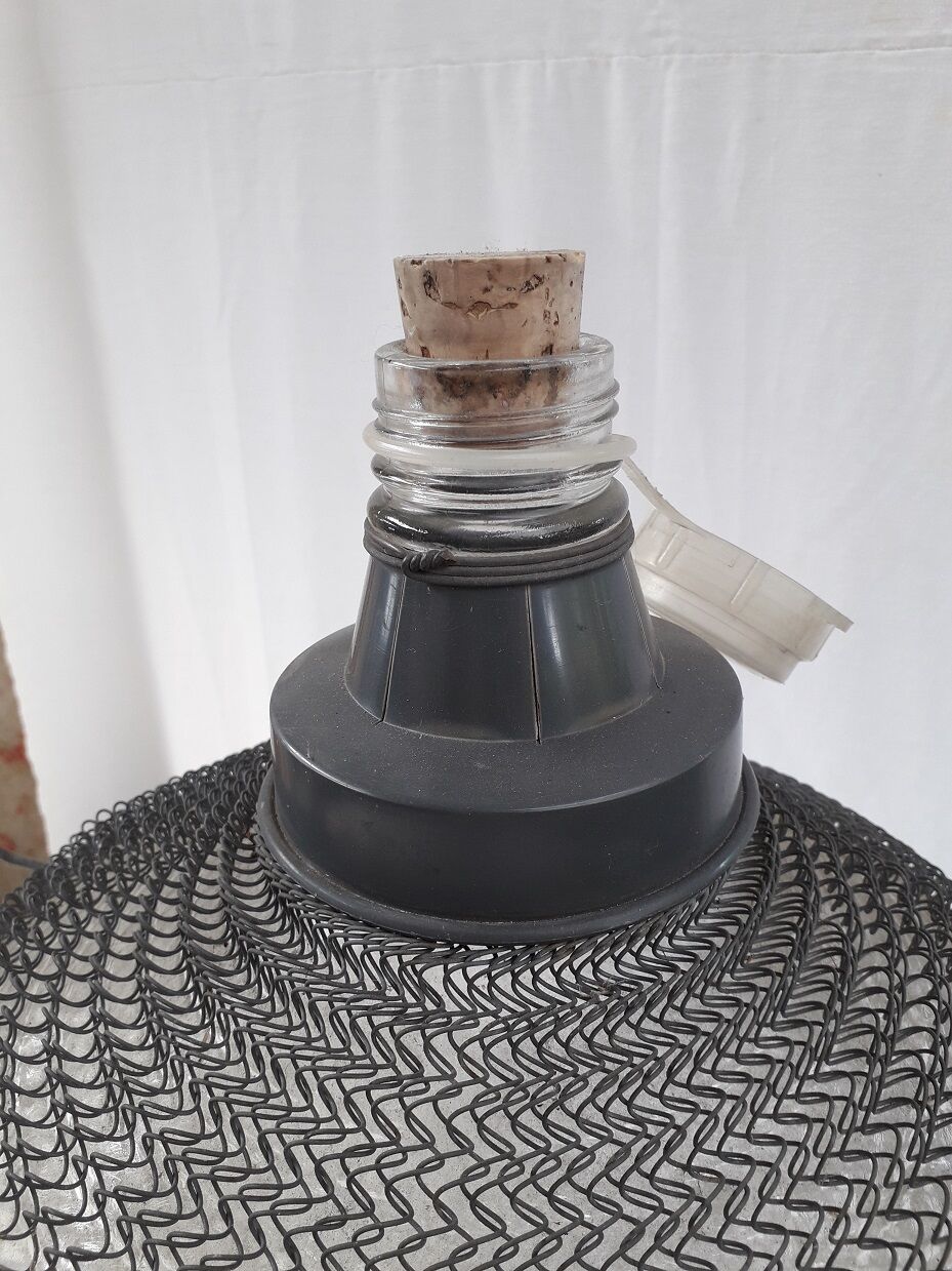 Demijohn with knitwear