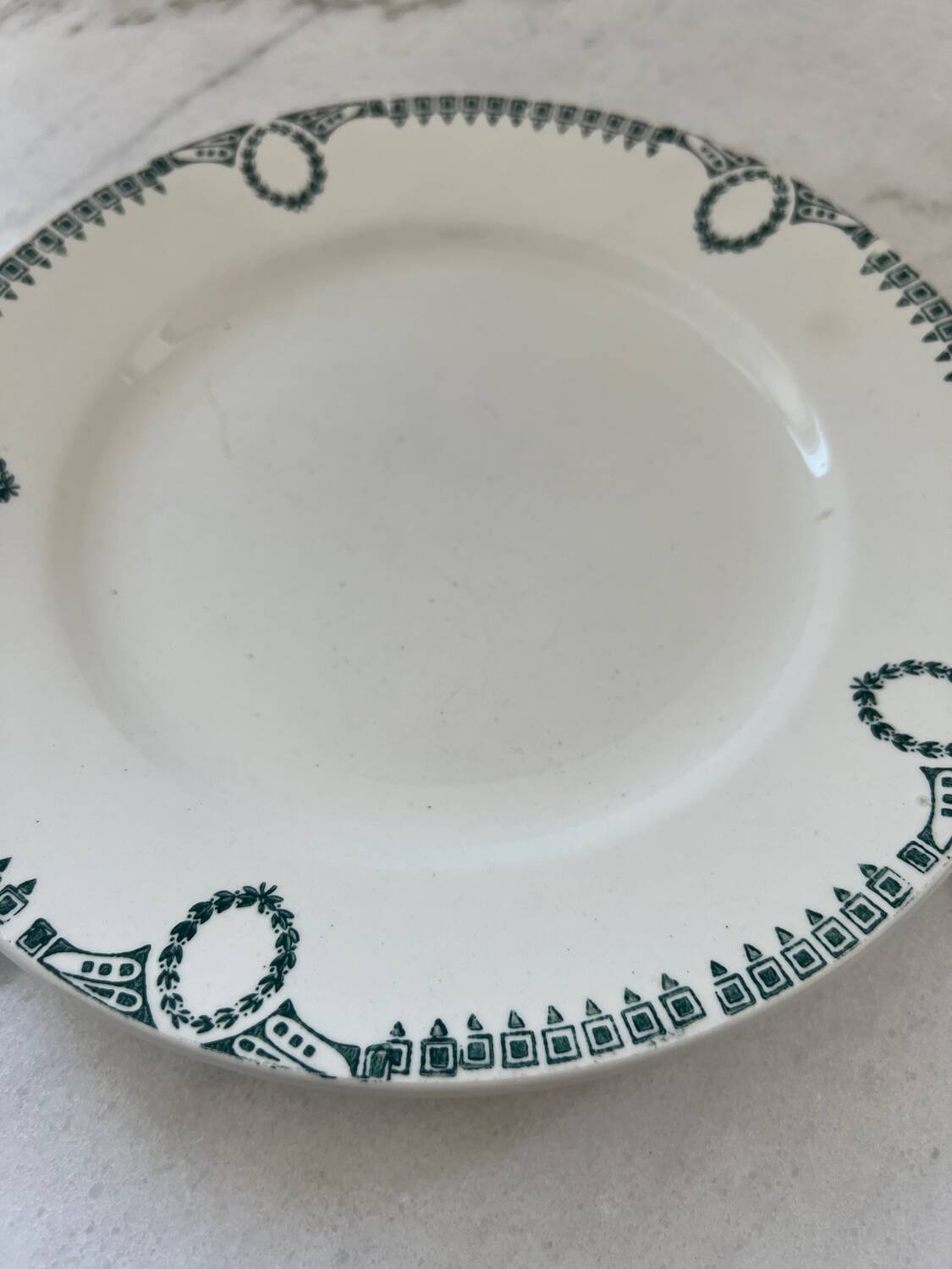 Earthenware Flat Plate by Ceranord