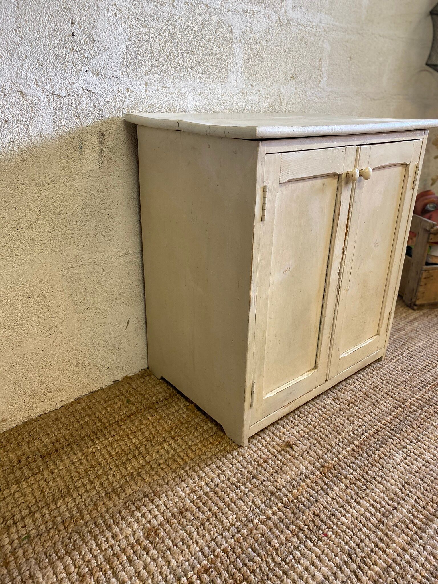 Buffet in his patina