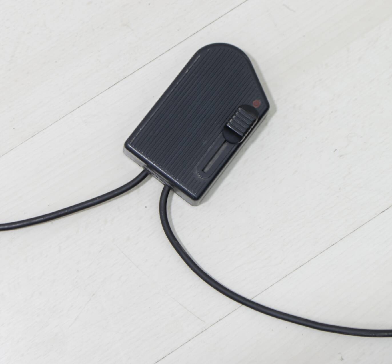 Auras Italian Brass and "Incamiciato" Murano Glass Ground Lamp, 1989