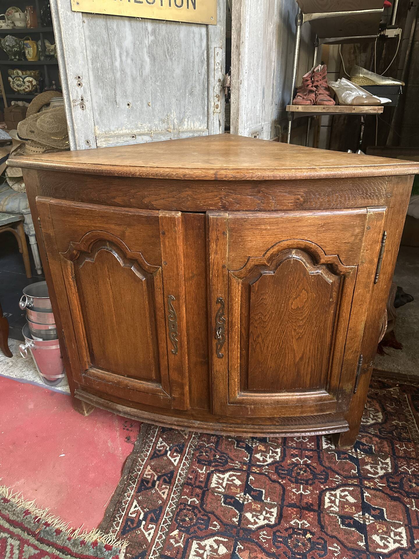 Oak corner unit