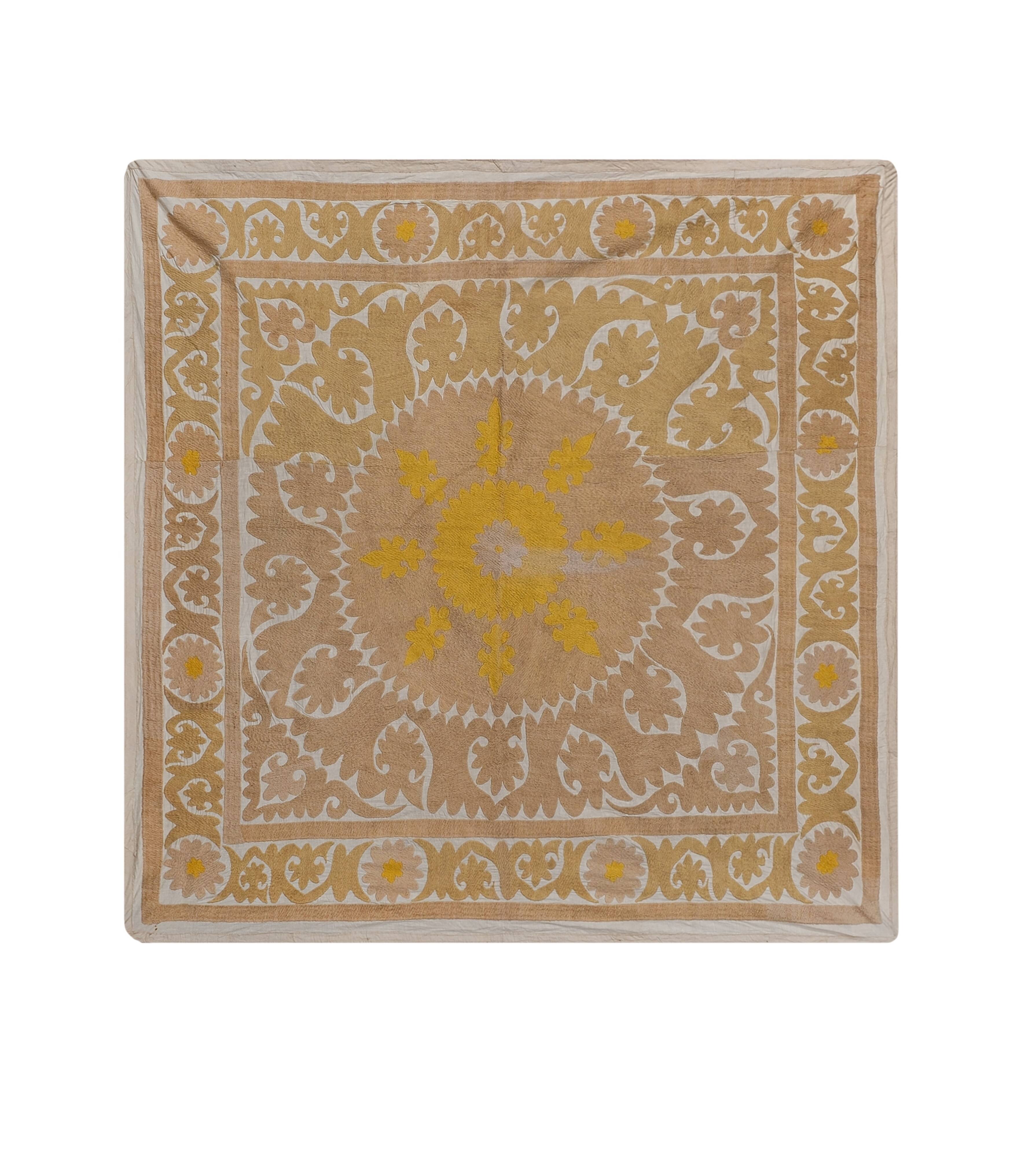 Hand knotted rug, vintage turkish rug 152x152 cm