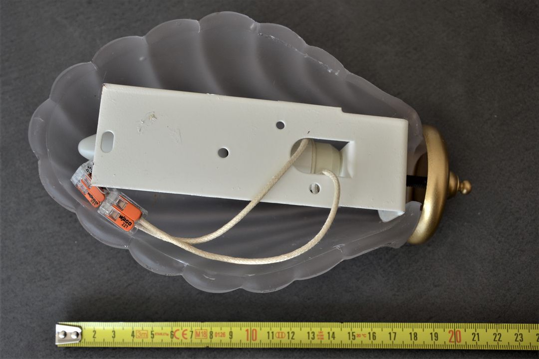 Vintage glass shell wall lamp