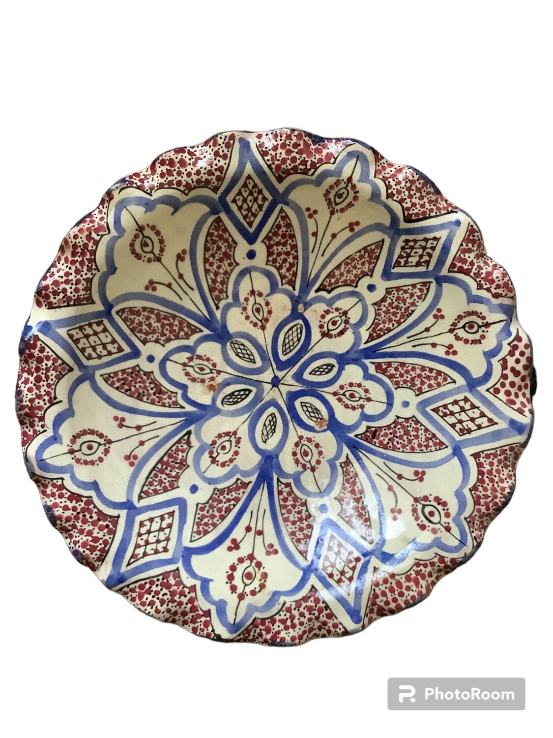 Plat en céramique artisanale, Maroc