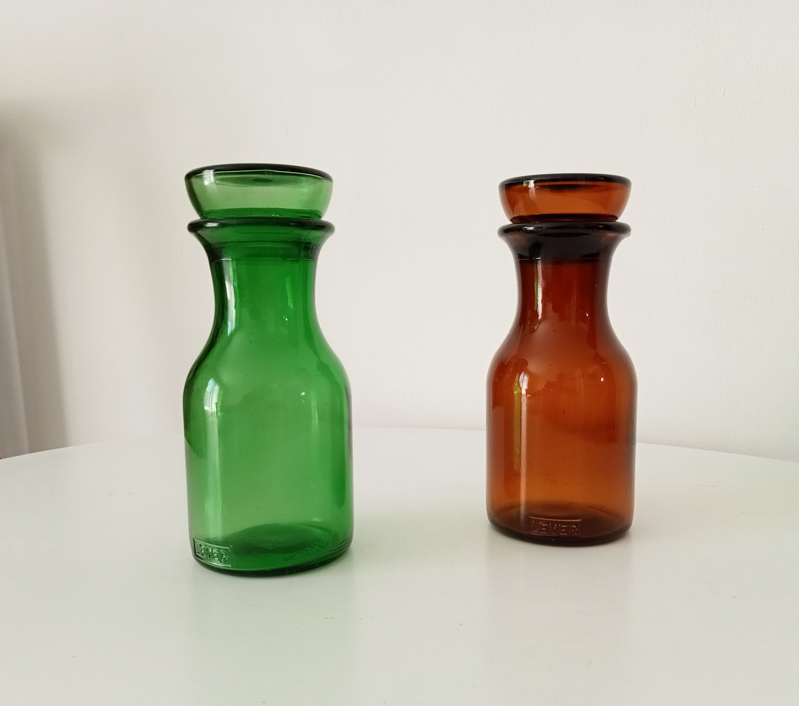 Set of 2 vintage jars Level 70s/80s