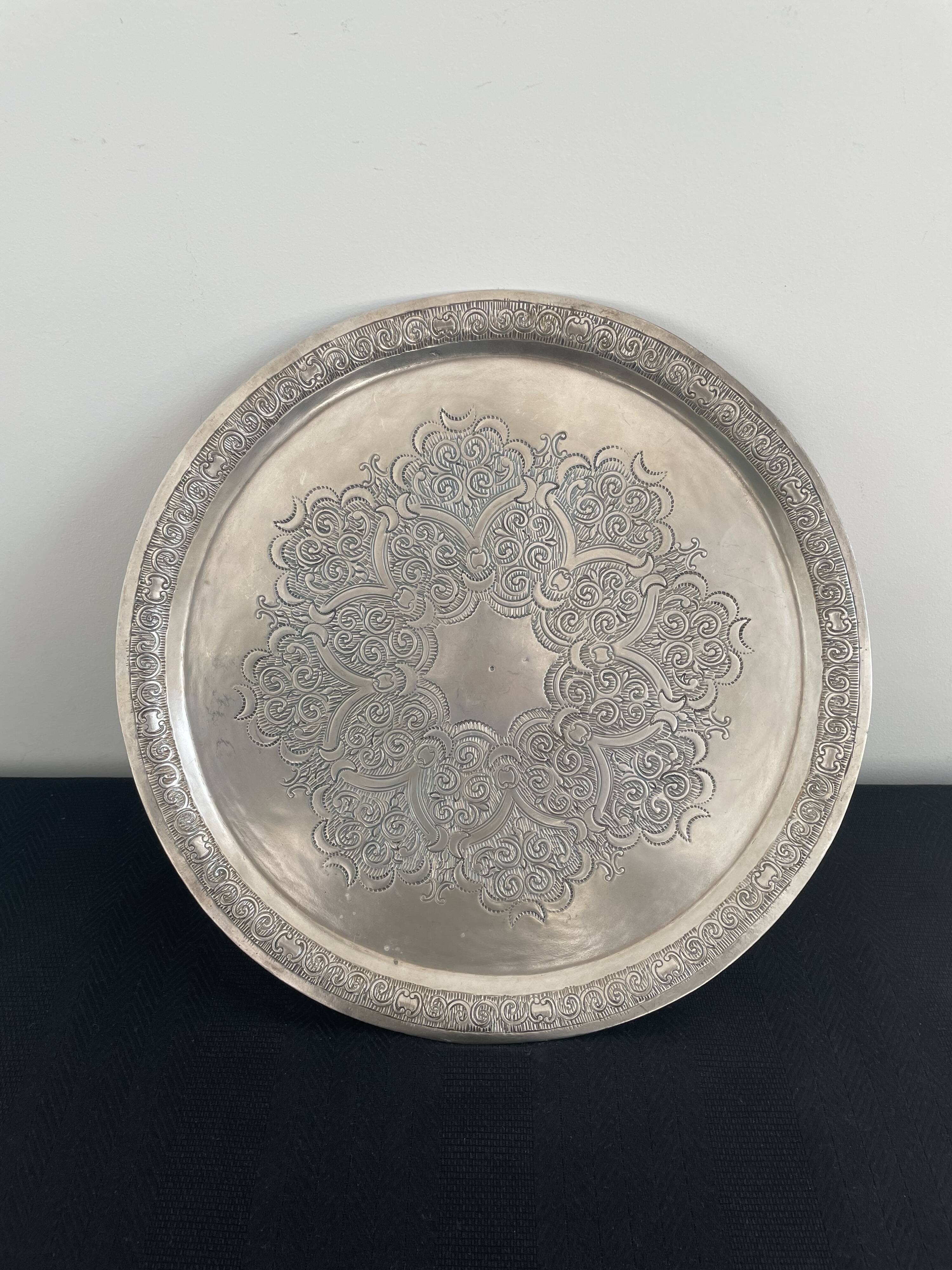 Round silver metal top - rosettes - frieze - Vintage - France