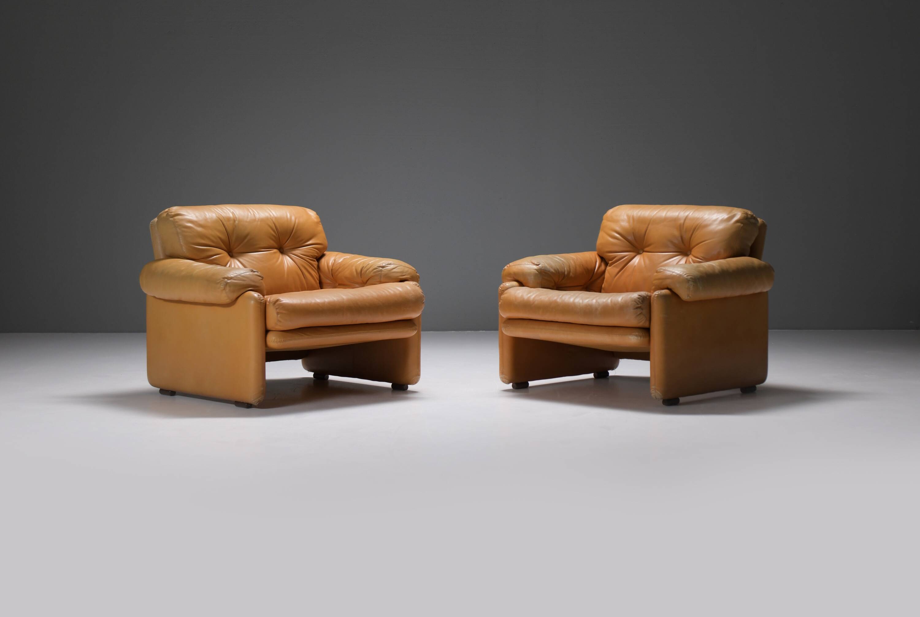 Stunning Coronado chairs in cognac leather by Afra & Tobia Scarpa - B&B Italia