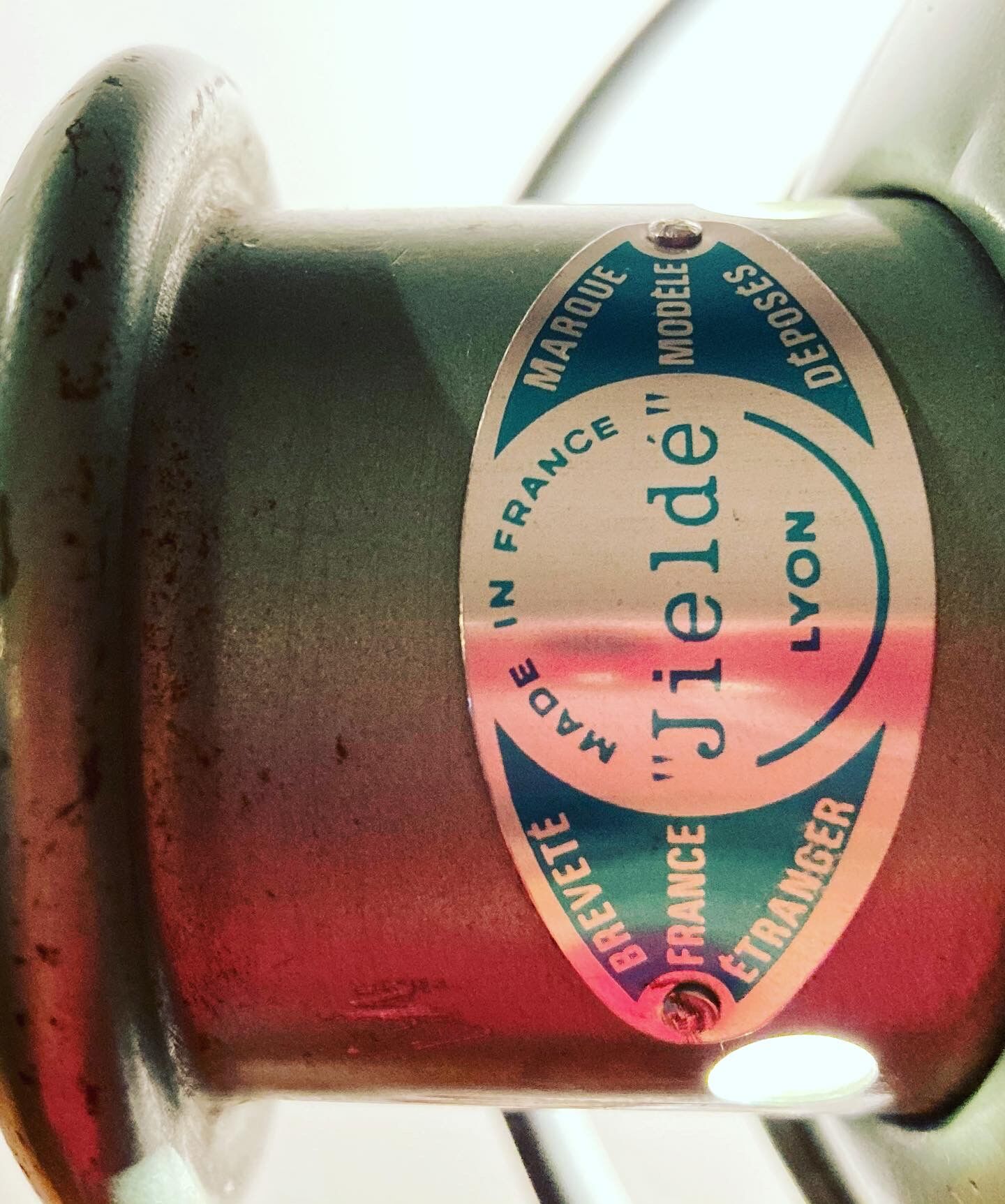 Jielde lamp 2 arms with vice