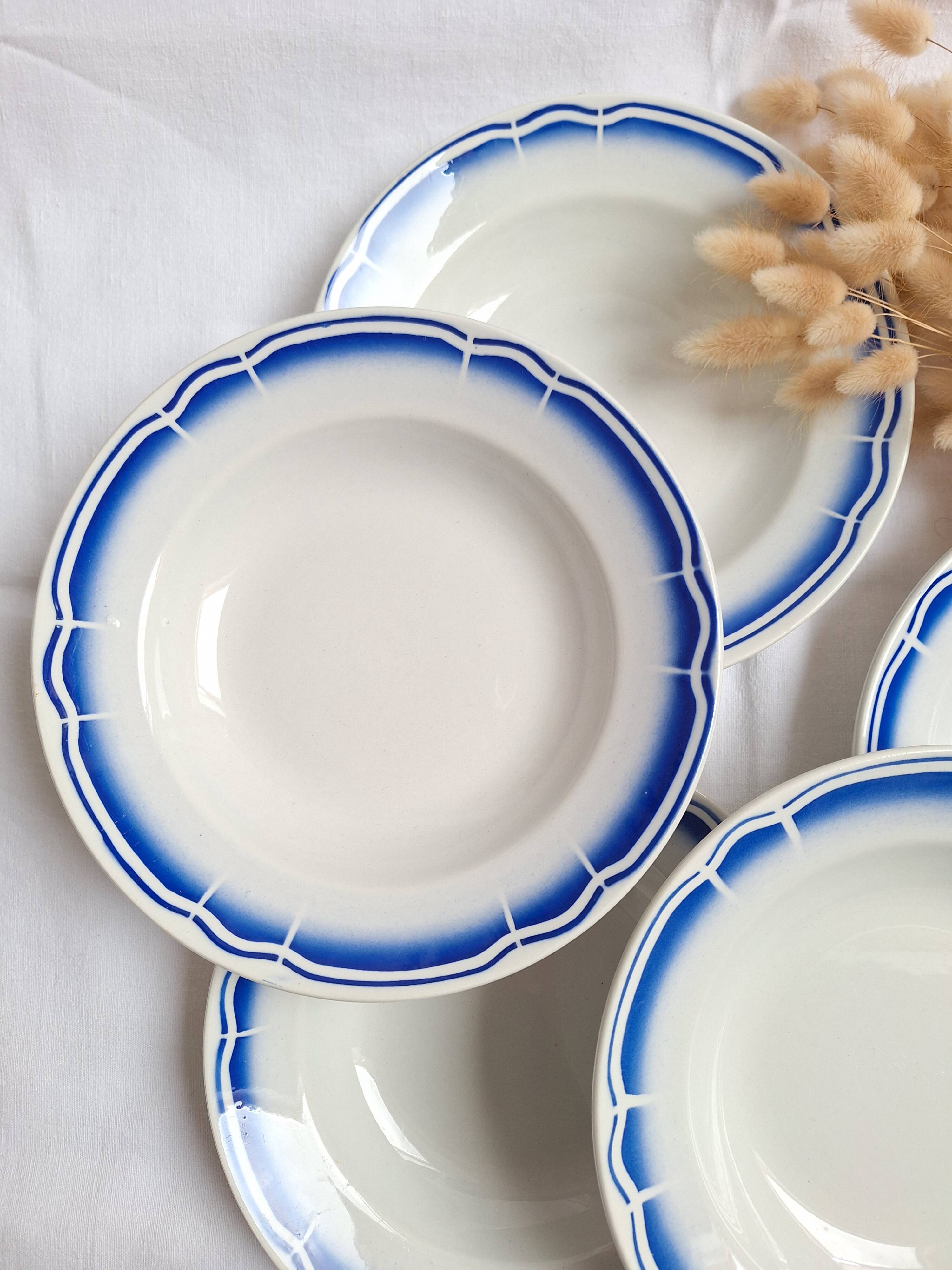 Deep plates / Art Deco salad plates Badonviller blue