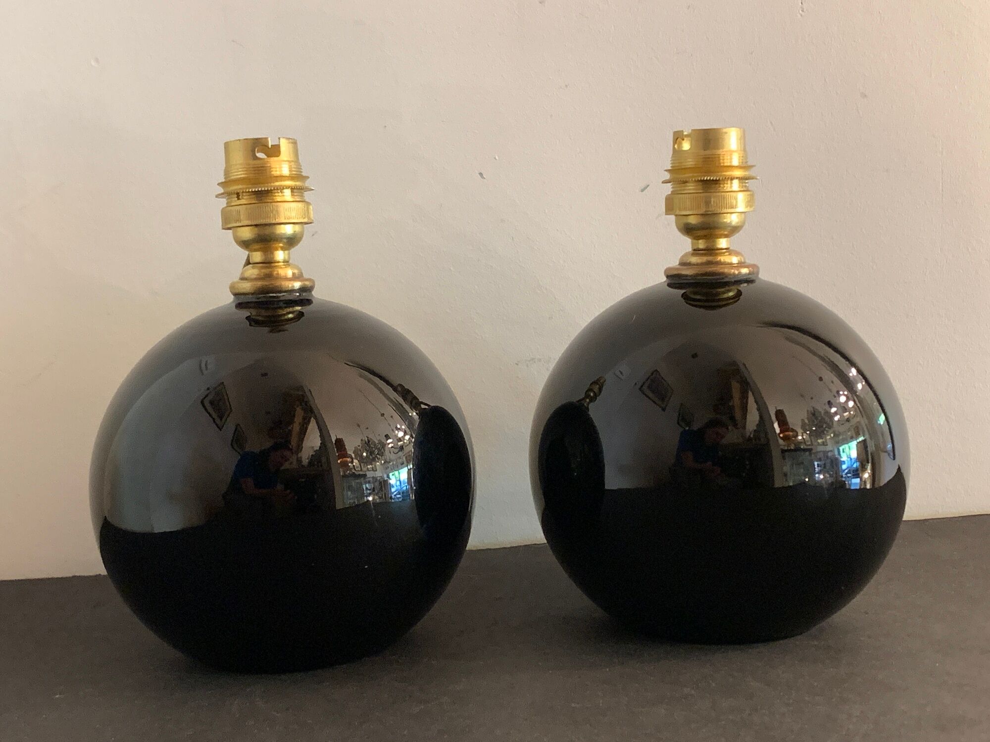 Pair of feet of black opaline art deco lamps
