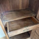Petite armoire ancienne