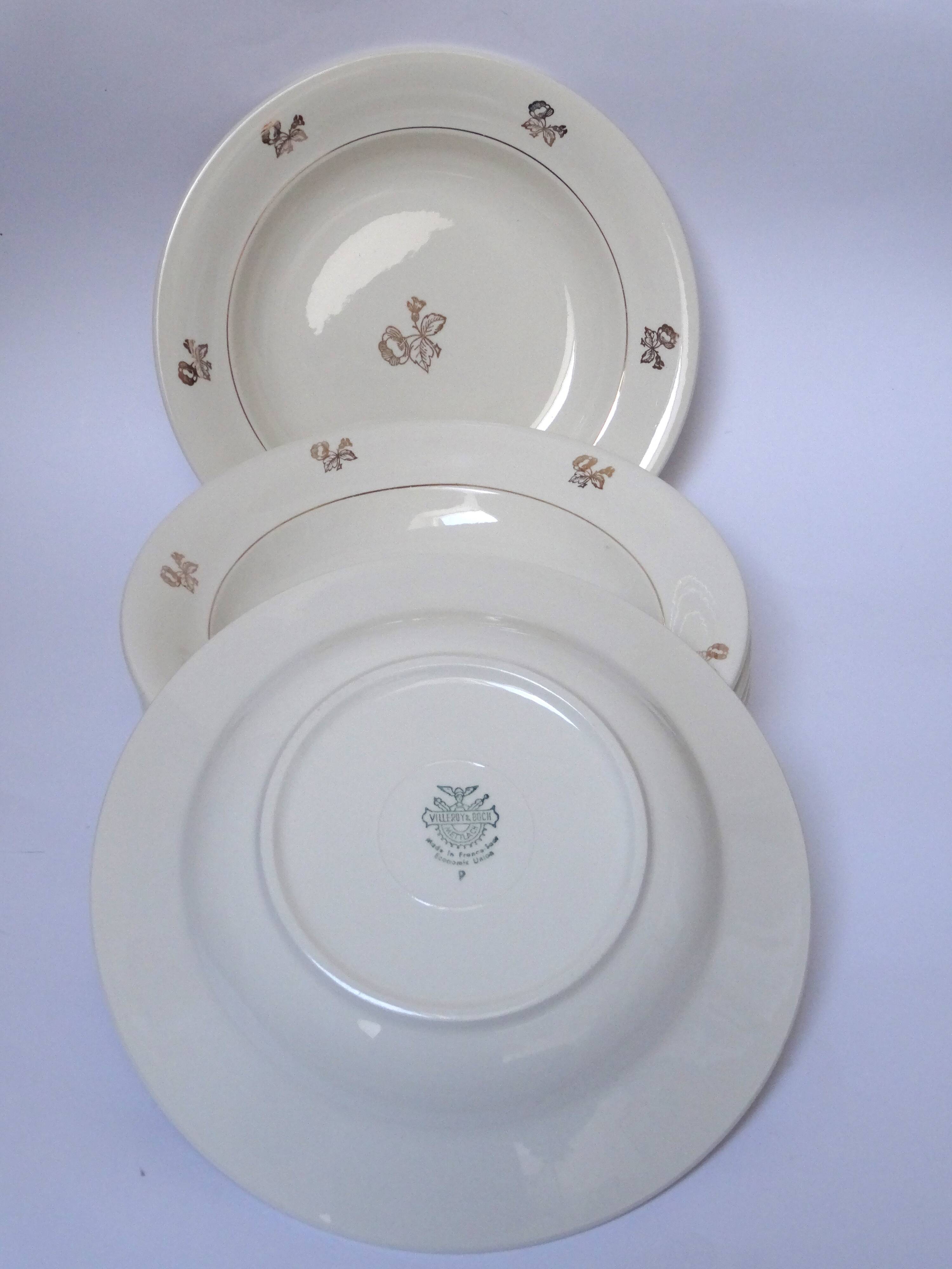 6 Villeroy & Boch soup plates
