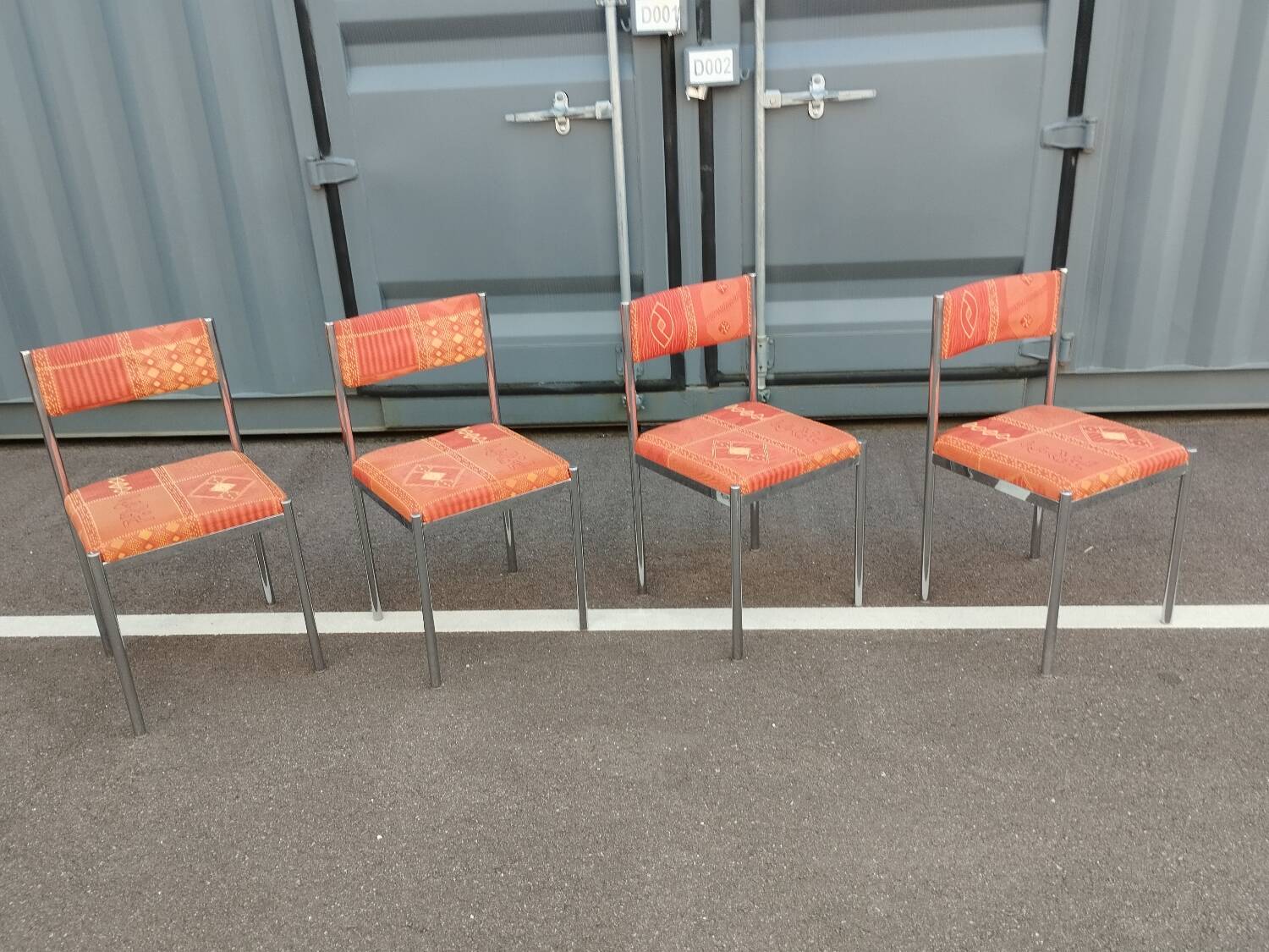 Set of 4 vintage chrome antique chairs