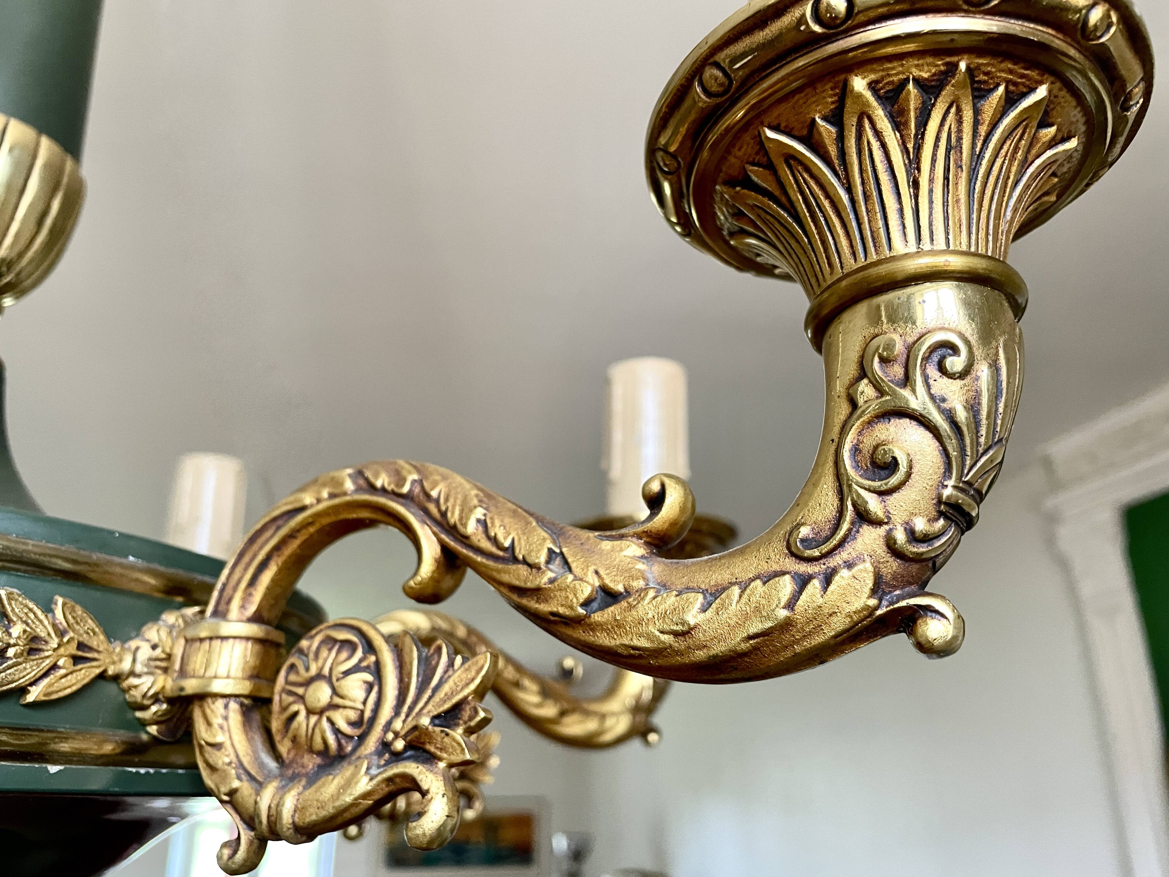 Green and gilded bronze empire chandelier with 6 lights