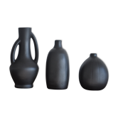Trio de vases noirs vintage