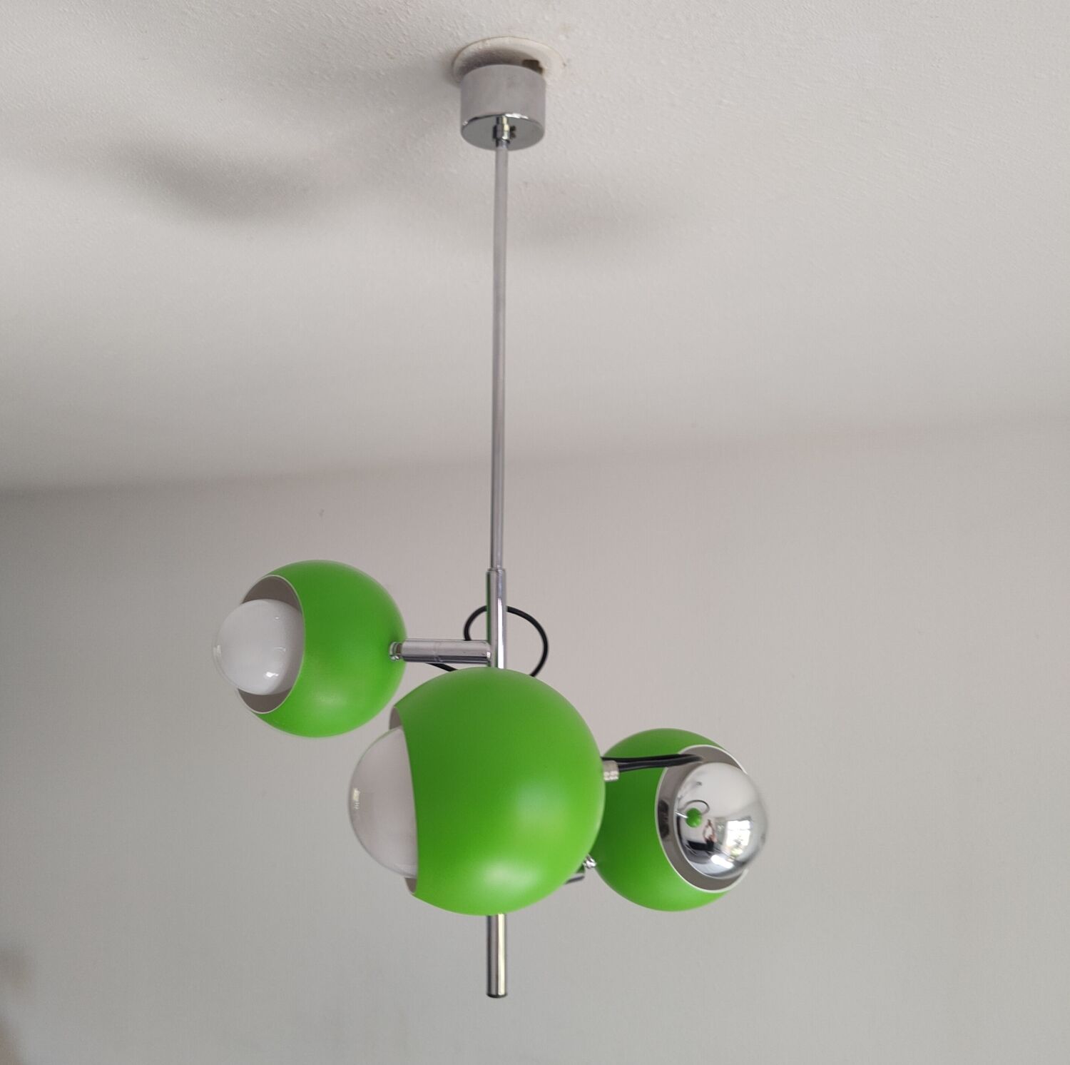 Suspension eye ball 1970