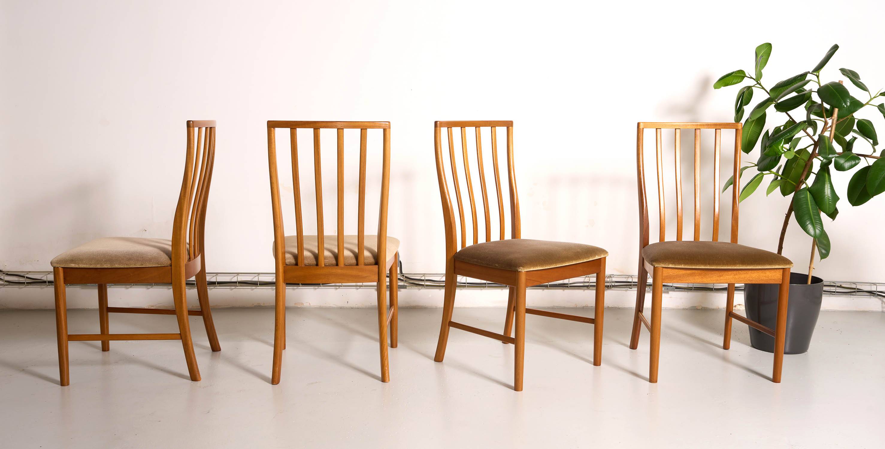 4 chaises MCintosh vintage, style scandinave