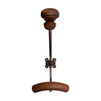 Coat hook double wood and metal