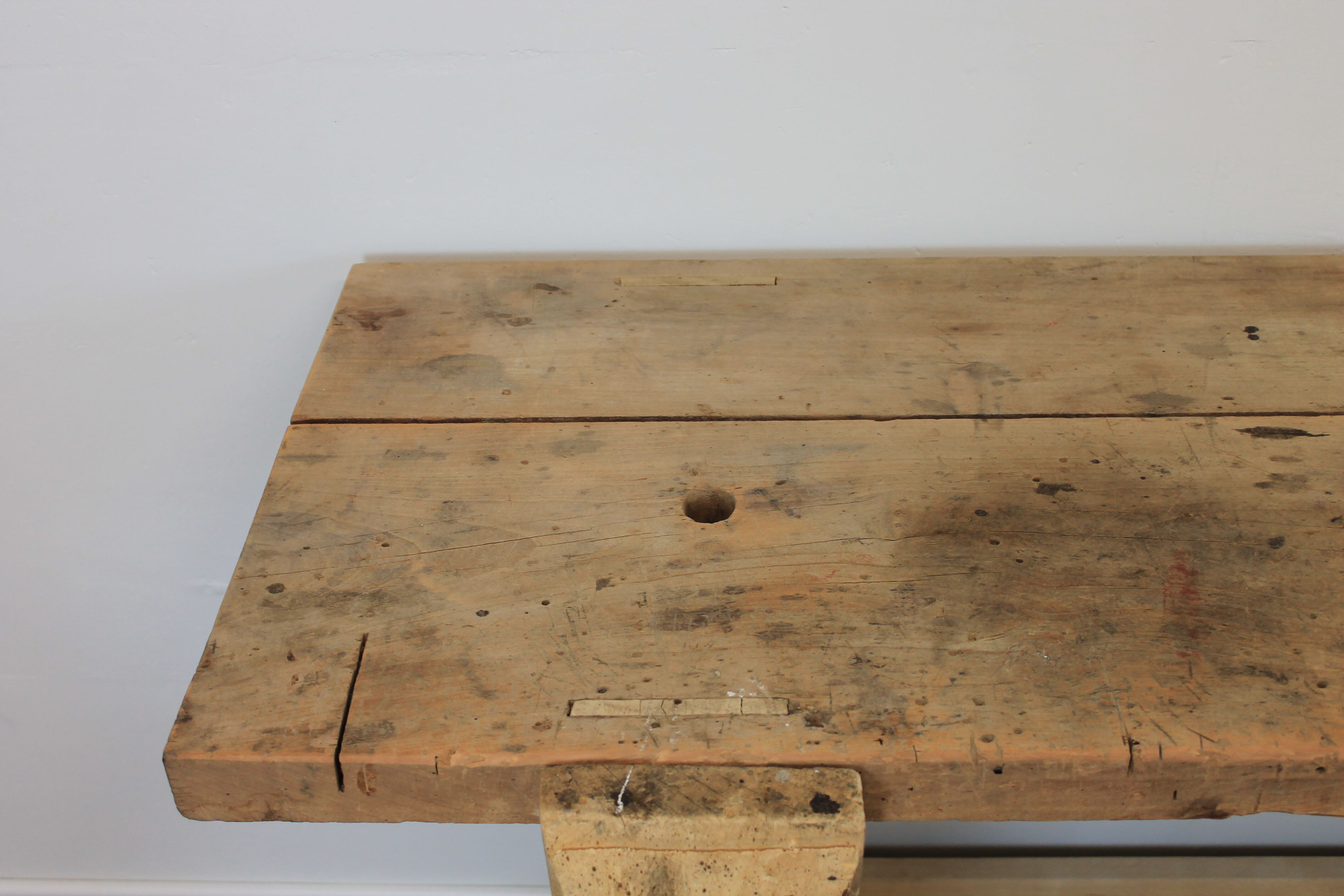 Carpenter's establishment