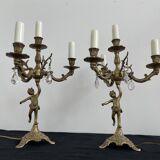 Paire de girandoles, candélabres, bronze, putti, cristal, 4 feux, pampilles, fin XIXème